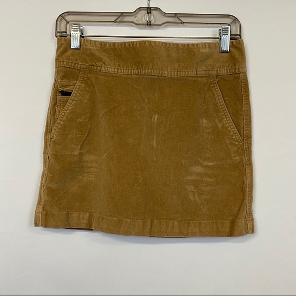 Banana Republic Dresses & Skirts - Banana Republic Mini Skirt 0‎